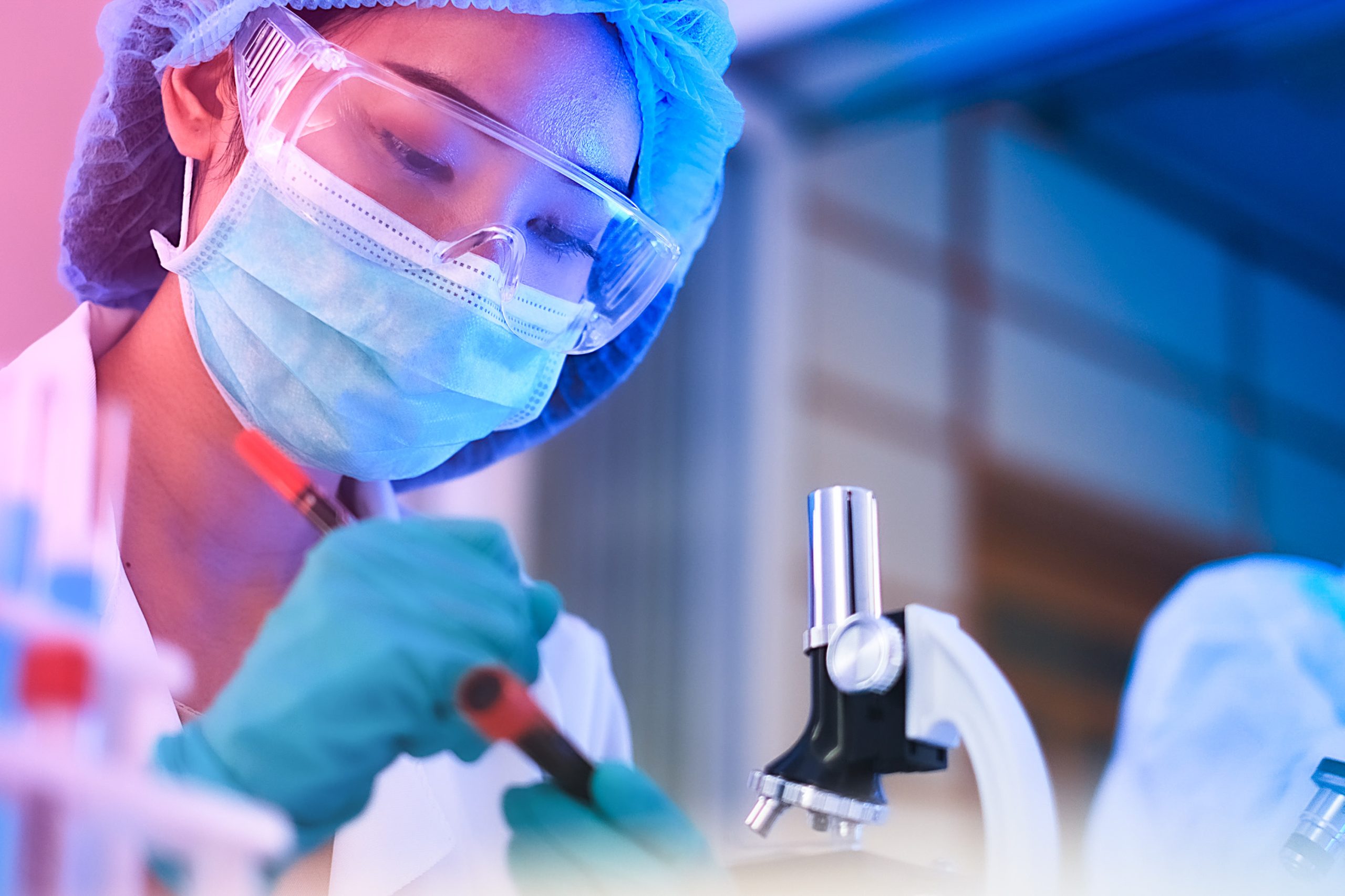 doctor-in-lab